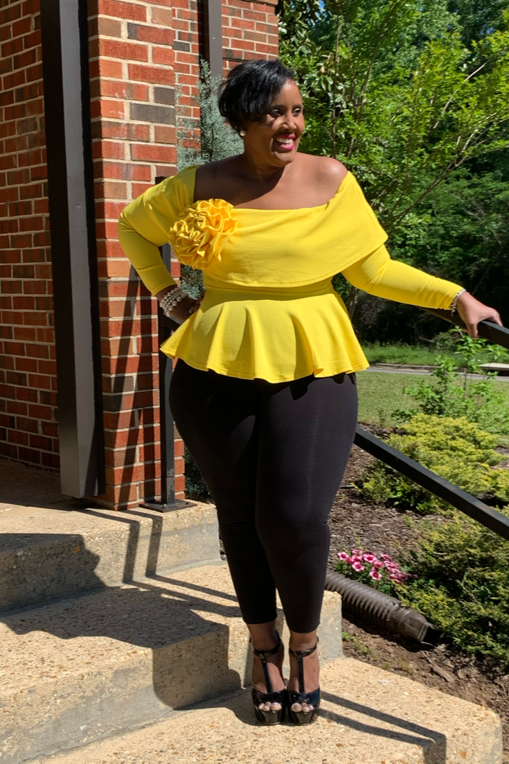 Yellow Flower Top (Plus Size)